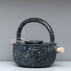 Dokulu Karaf - Seramik